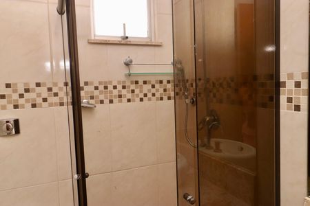 Apartamento para alugar com 82m², 3 quartos e 1 vaga Apartamento para alugar com 82m², 3 quartos e 1 vagaBanheiro Social