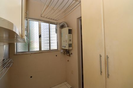 Área de Serviço de apartamento para alugar com 3 quartos, 82m² em Itaigara, Salvador