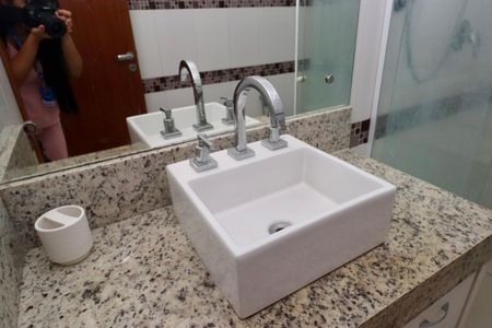 Apartamento para alugar com 82m², 3 quartos e 1 vaga Apartamento para alugar com 82m², 3 quartos e 1 vagaSuíte