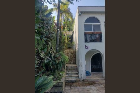 Casa para alugar com 662m², 3 quartos e 3 vagas