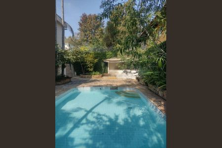 Casa para alugar com 662m², 3 quartos e 3 vagas