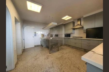 Casa para alugar com 3 quartos, 662m² em Jardim Leonor, São Paulo