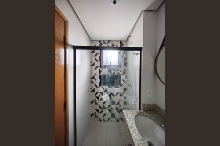 Banheiro  de apartamento para alugar com 1 quarto, 33m² em Vila Germinal, São Paulo