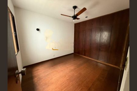 Casa para alugar com 4 quartos, 275m² em Jardim Ampliacao, São Paulo