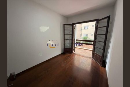 Casa para alugar com 4 quartos, 275m² em Jardim Ampliacao, São Paulo