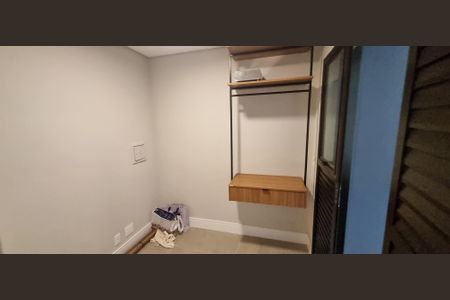 Apartamento à venda com 3 quartos, 158m² em Cambuí, Campinas