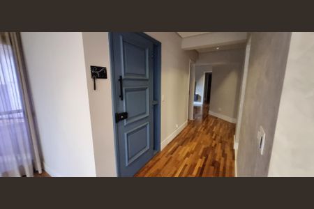 Apartamento à venda com 3 quartos, 158m² em Cambuí, Campinas