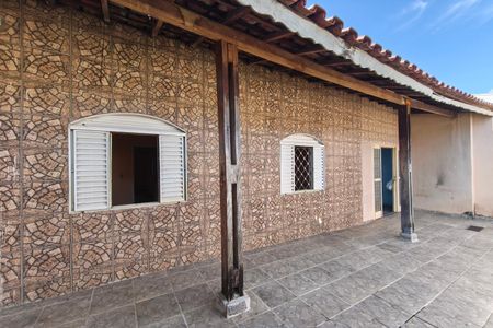 Quintal - Garagem de casa à venda com 3 quartos, 108m² em Vila Castelo Branco, Campinas