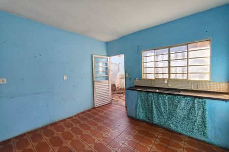 Casa à venda com 108m², 3 quartos e 1 vaga Casa à venda com 108m², 3 quartos e 1 vagaCozinha