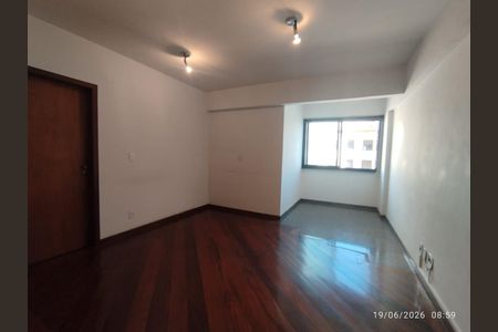 Apartamento à venda com 90m², 3 quartos e 1 vaga Apartamento à venda com 90m², 3 quartos e 1 vagaSala