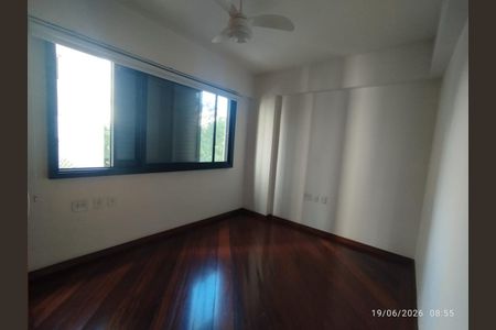 Apartamento à venda com 90m², 3 quartos e 1 vaga Apartamento à venda com 90m², 3 quartos e 1 vagaSuíte