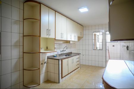 Apartamento para alugar com 110m², 3 quartos e 1 vaga Apartamento para alugar com 110m², 3 quartos e 1 vagaCozinha