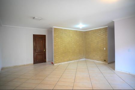 Apartamento para alugar com 110m², 3 quartos e 1 vaga Apartamento para alugar com 110m², 3 quartos e 1 vagaSala