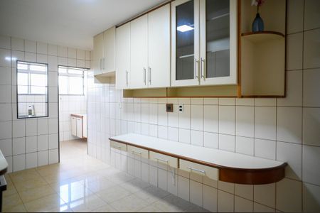 Apartamento para alugar com 110m², 3 quartos e 1 vaga Apartamento para alugar com 110m², 3 quartos e 1 vagaCozinha