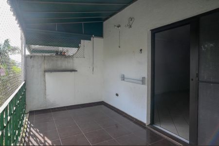 Apartamento para alugar com 110m², 3 quartos e 1 vaga Apartamento para alugar com 110m², 3 quartos e 1 vagaVaranda