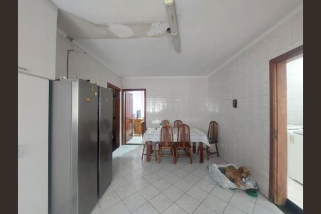 Casa à venda com 300m², 2 quartos e 4 vagasCozinha