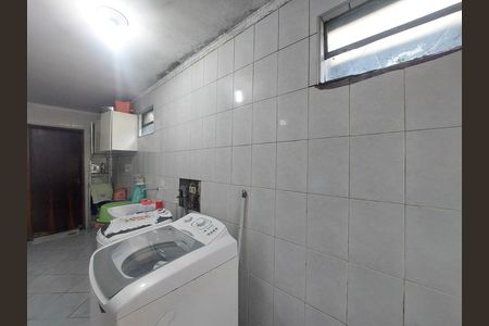 Casa à venda com 300m², 2 quartos e 4 vagasÁrea de Serviço