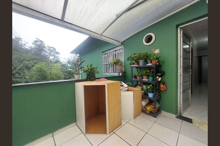Casa à venda com 300m², 2 quartos e 4 vagasQuintal