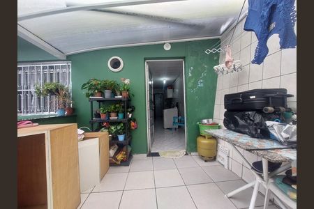 Casa à venda com 300m², 2 quartos e 4 vagasQuintal