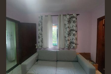 Casa à venda com 300m², 2 quartos e 4 vagasQuarto 1 Suíte