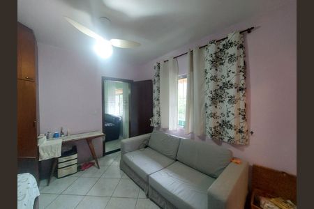 Casa à venda com 300m², 2 quartos e 4 vagasQuarto 1 Suíte