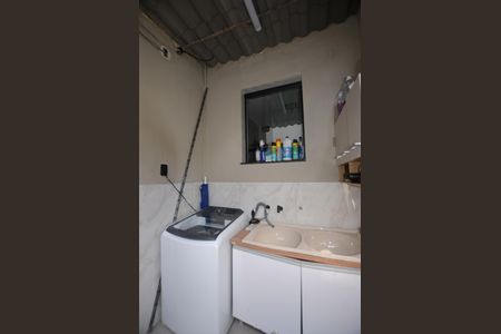 Casa para alugar com 70m², 2 quartos e 2 vagasÁrea de Serviço