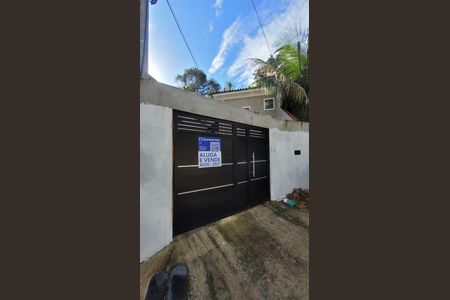 Placa instalada de casa à venda com 2 quartos, 70m² em Vila Valqueire, Rio de Janeiro