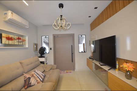 Casa à venda com 2 quartos, 70m² em Vila Valqueire, Rio de Janeiro