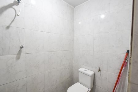 Studio à venda com 32m², 1 quarto e sem vaga Studio à venda com 32m², 1 quarto e sem vagaBanheiro
