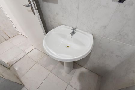 Studio à venda com 32m², 1 quarto e sem vaga Studio à venda com 32m², 1 quarto e sem vagaBanheiro