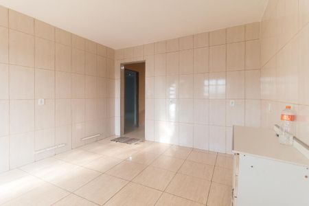 Casa para alugar com 320m², 2 quartos e 2 vagasCozinha