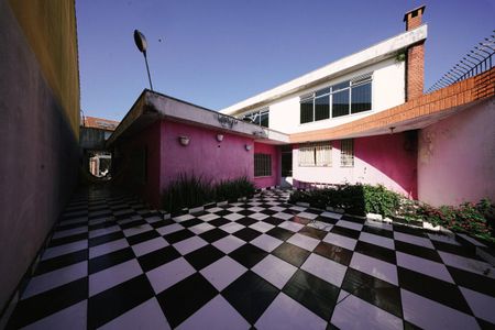 Quintal de casa à venda com 3 quartos, 270m² em Jardim Santa Maria, São Paulo