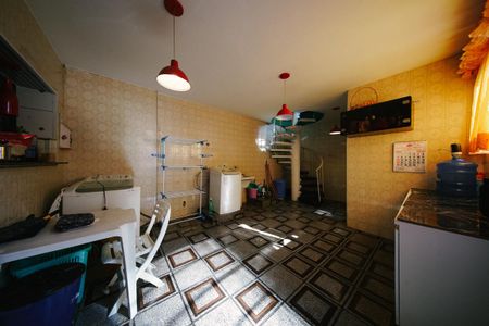 Casa à venda com 270m², 3 quartos e 3 vagas Casa à venda com 270m², 3 quartos e 3 vagasÁrea de Serviço