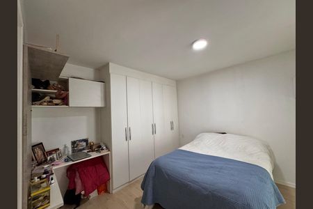 Apartamento à venda com 94m², 3 quartos e 2 vagas Apartamento à venda com 94m², 3 quartos e 2 vagasSuíte