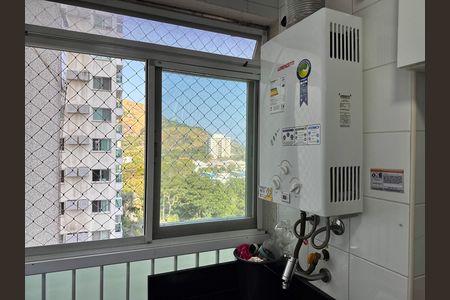 Apartamento à venda com 94m², 3 quartos e 2 vagas Apartamento à venda com 94m², 3 quartos e 2 vagasCozinha e Área de Serviço