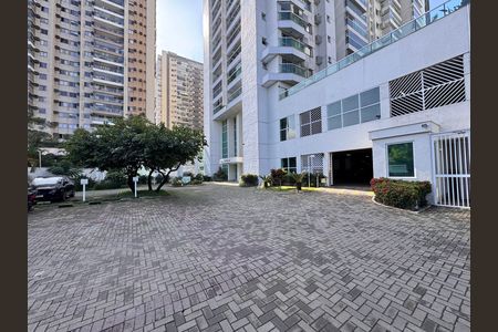 Apartamento à venda com 94m², 3 quartos e 2 vagas Apartamento à venda com 94m², 3 quartos e 2 vagasFachada