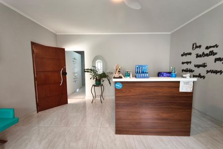 Sala de casa à venda com 3 quartos, 252m² em Parque Jambeiro, Campinas
