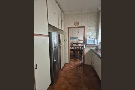 Apartamento para alugar com 208m², 3 quartos e 2 vagas Apartamento para alugar com 208m², 3 quartos e 2 vagasFoto 13