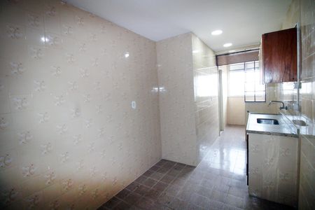 Apartamento à venda com 68m², 2 quartos e 1 vagaCozinha