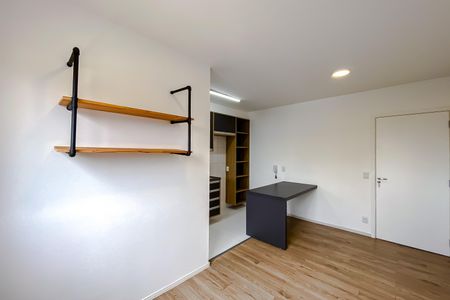 Apartamento à venda com 33m², 1 quarto e sem vaga Apartamento à venda com 33m², 1 quarto e sem vagaSala