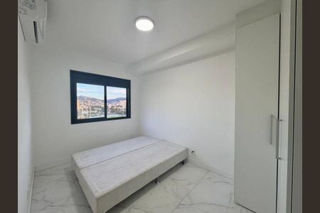 Quarto de apartamento para alugar com 1 quarto, 42m² em Jardim do Salso, Porto Alegre