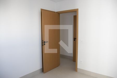 Quarto 01 de apartamento para alugar com 2 quartos, 65m² em Setor Marista, Goiânia