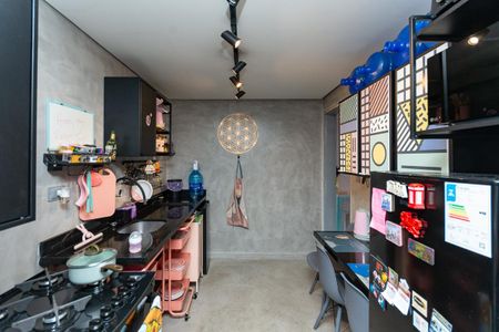 Cozinha de apartamento à venda com 2 quartos, 83m² em Bom Retiro, São Paulo