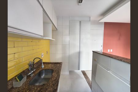 Apartamento para alugar com 47m², 2 quartos e sem vaga