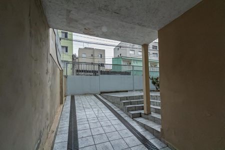 Garagem de casa à venda com 3 quartos, 234m² em Vila Mussolini, São Bernardo do Campo
