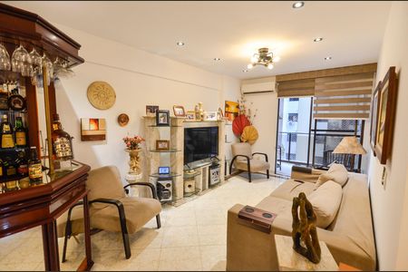 Apartamento à venda com 3 quartos, 136m² em Vila Isabel, Rio de Janeiro