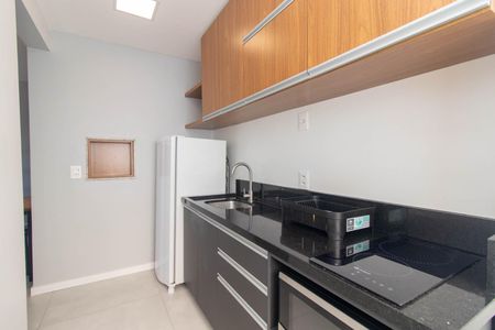 Cozinha de apartamento para alugar com 1 quarto, 38m² em Partenon, Porto Alegre