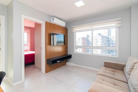 Sala de apartamento para alugar com 1 quarto, 38m² em Partenon, Porto Alegre