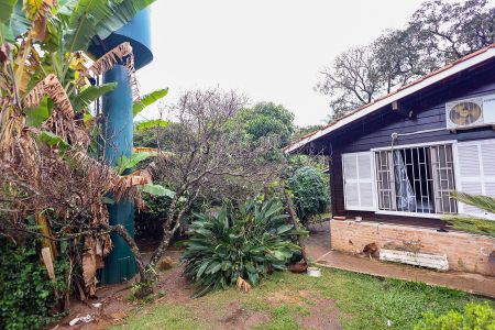 Casa para alugar com 1100m², 4 quartos e 4 vagas Casa para alugar com 1100m², 4 quartos e 4 vagasArea externa