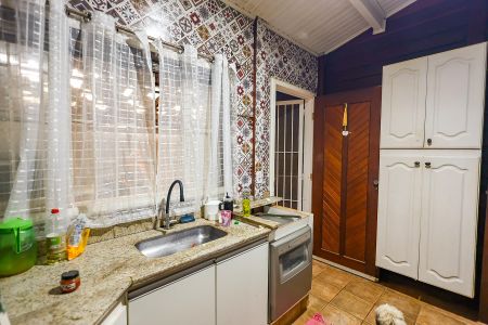 Casa para alugar com 1100m², 4 quartos e 4 vagas Casa para alugar com 1100m², 4 quartos e 4 vagasCozinha